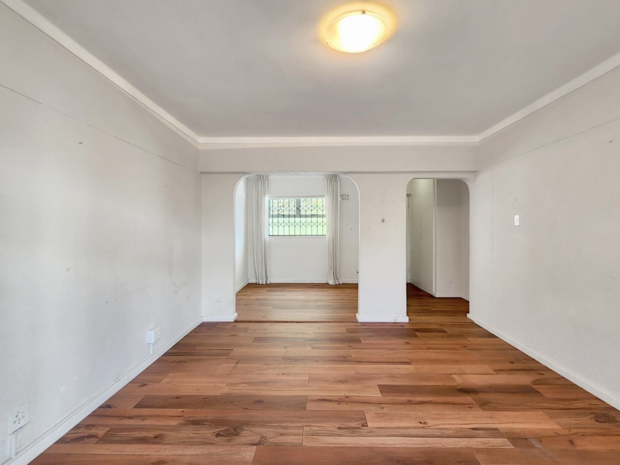 2 Bedroom Property for Sale in Green Point Western Cape